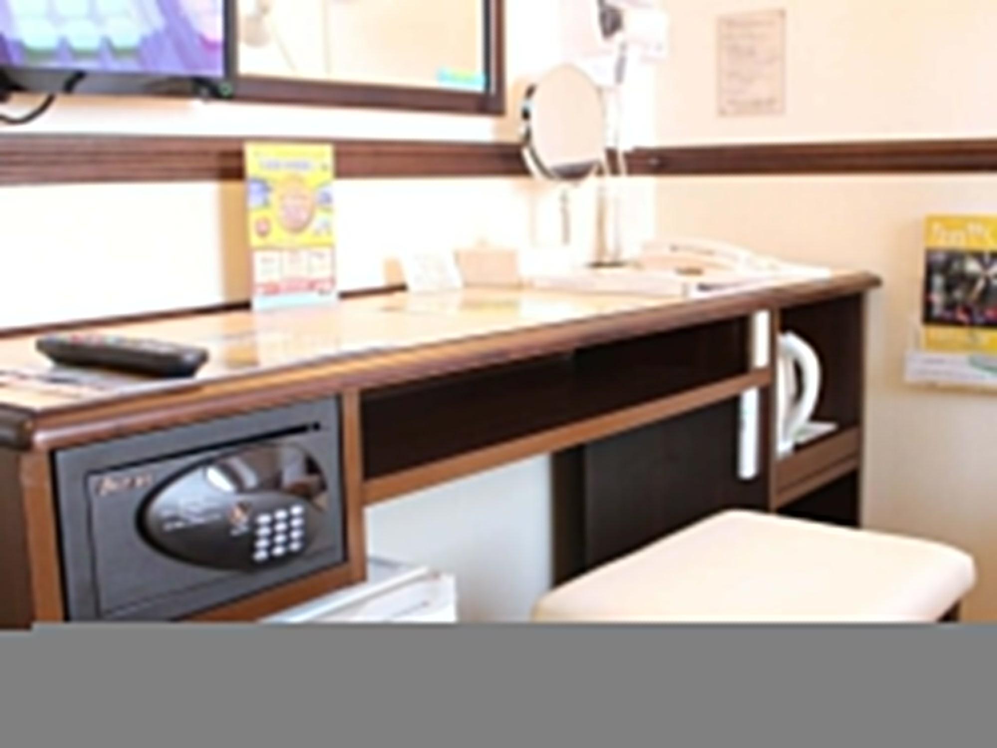 Toyoko Inn Hokkaido Asahikawa Ekimae Ichijo Dori Eksteriør bilde